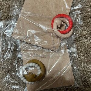 2 silicone brown 2 ring tethers and red 2 ring